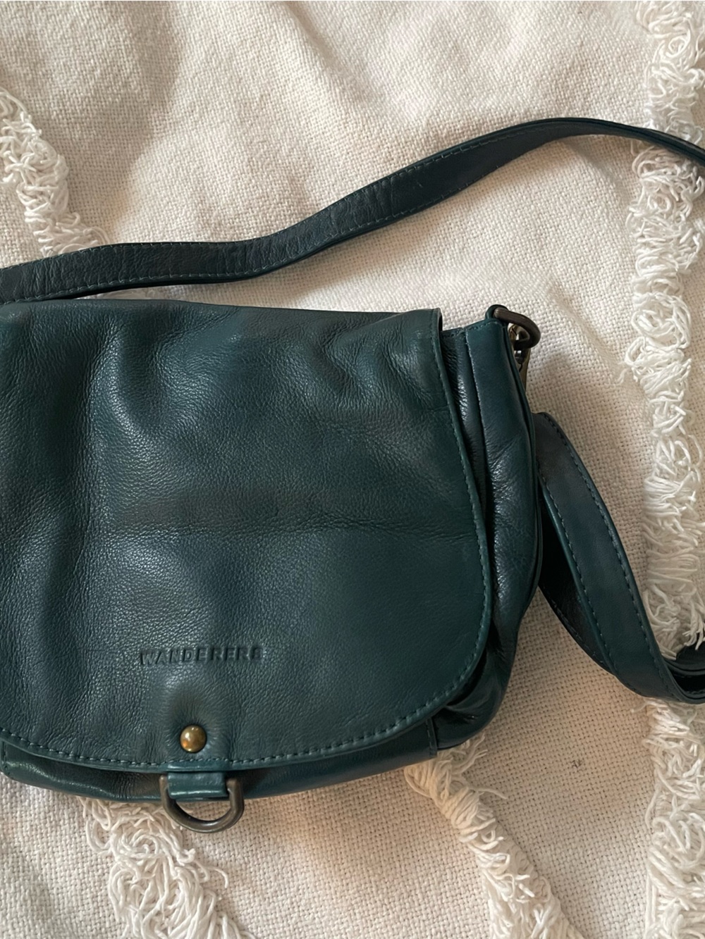 Wanderers Travel Co Salzburg Crossbody, Azzura (teal)